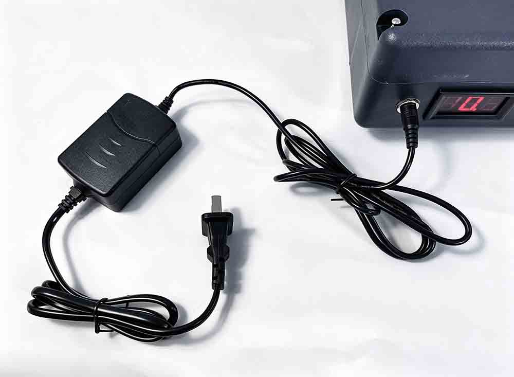 spike strip standard battery charger adapter AW-LZ01 aegiswarn